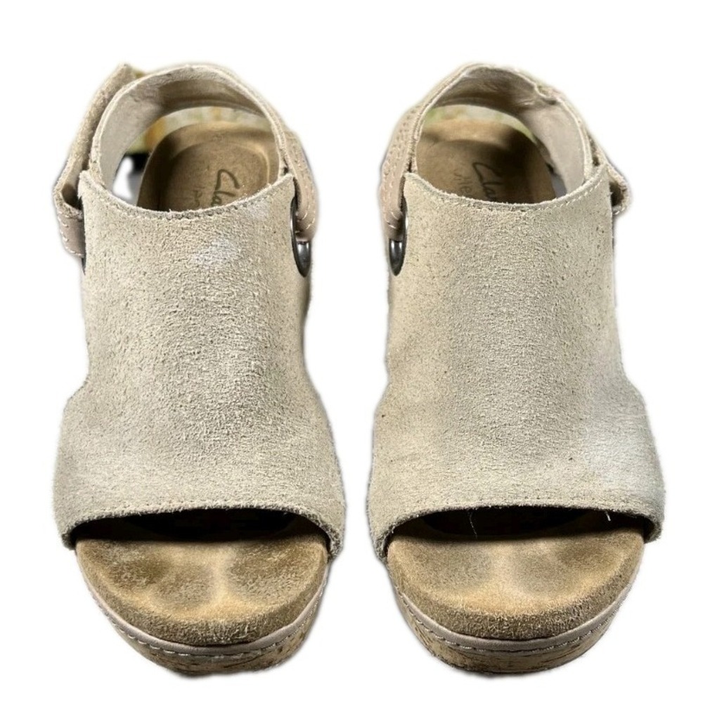 Clarks Women's Beige Suede Ankle Strap Open Toe Wedge Platform Sandals Sze 6